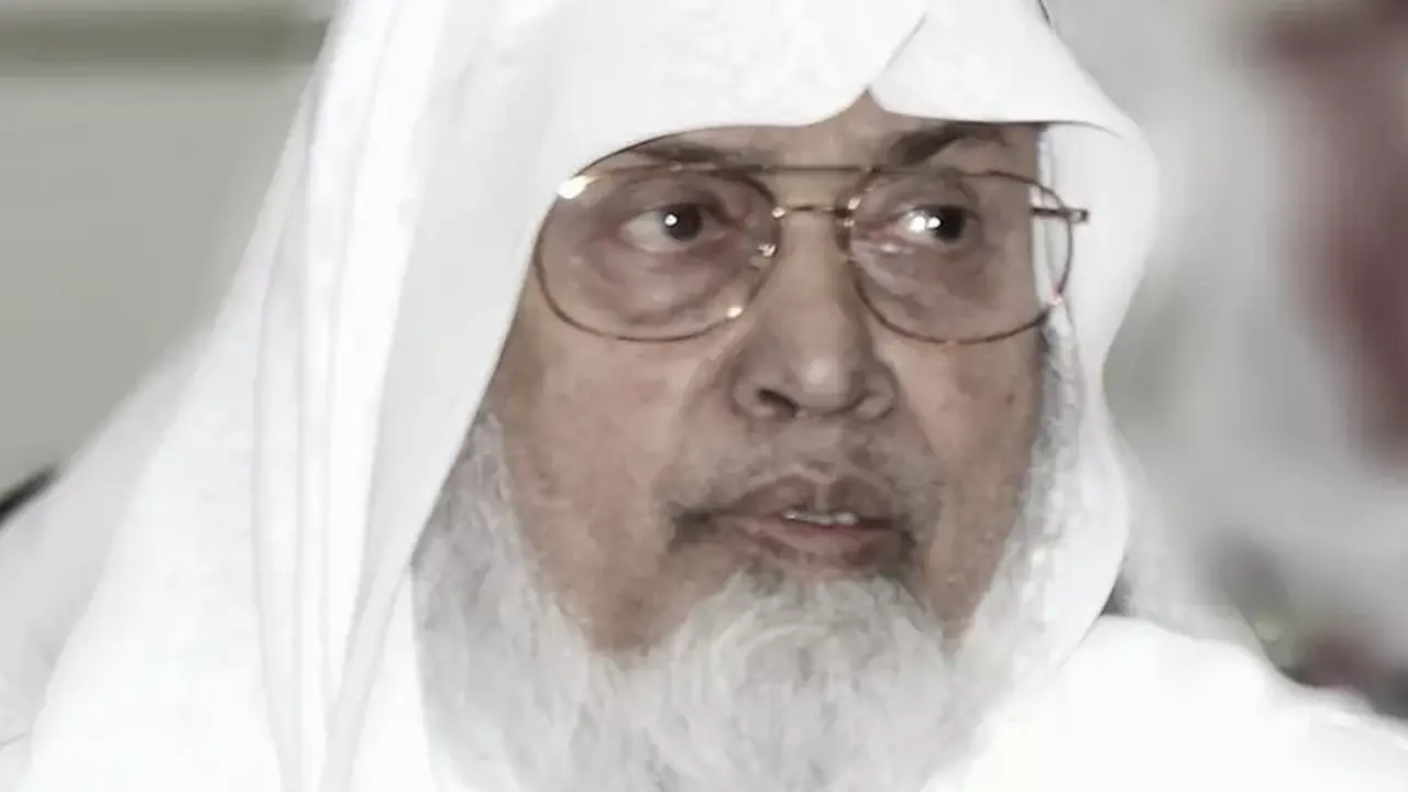 شيخ قراء المسجد النبوي يودّع الحياة عن 90 عاماً بعد مسيرة حافلة